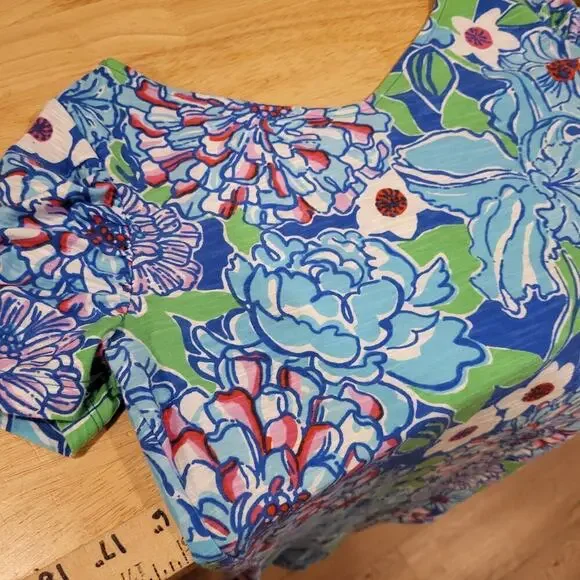 Lilly Pulitzer Blue & Green Short Sleeve V-Neck Gathered Sleeve T-shirt S - Picture 7 of 7